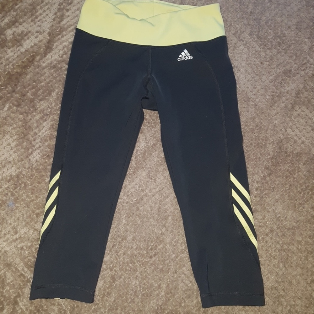 Dark grey cropped leggings